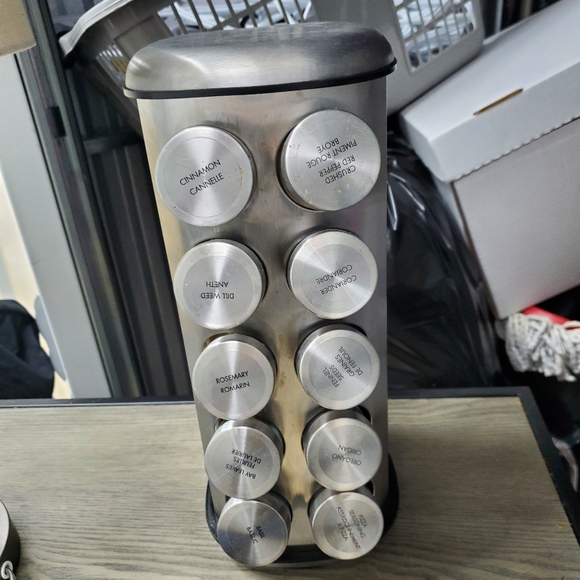 Spice rack Ottawa - Picture 3 of 3